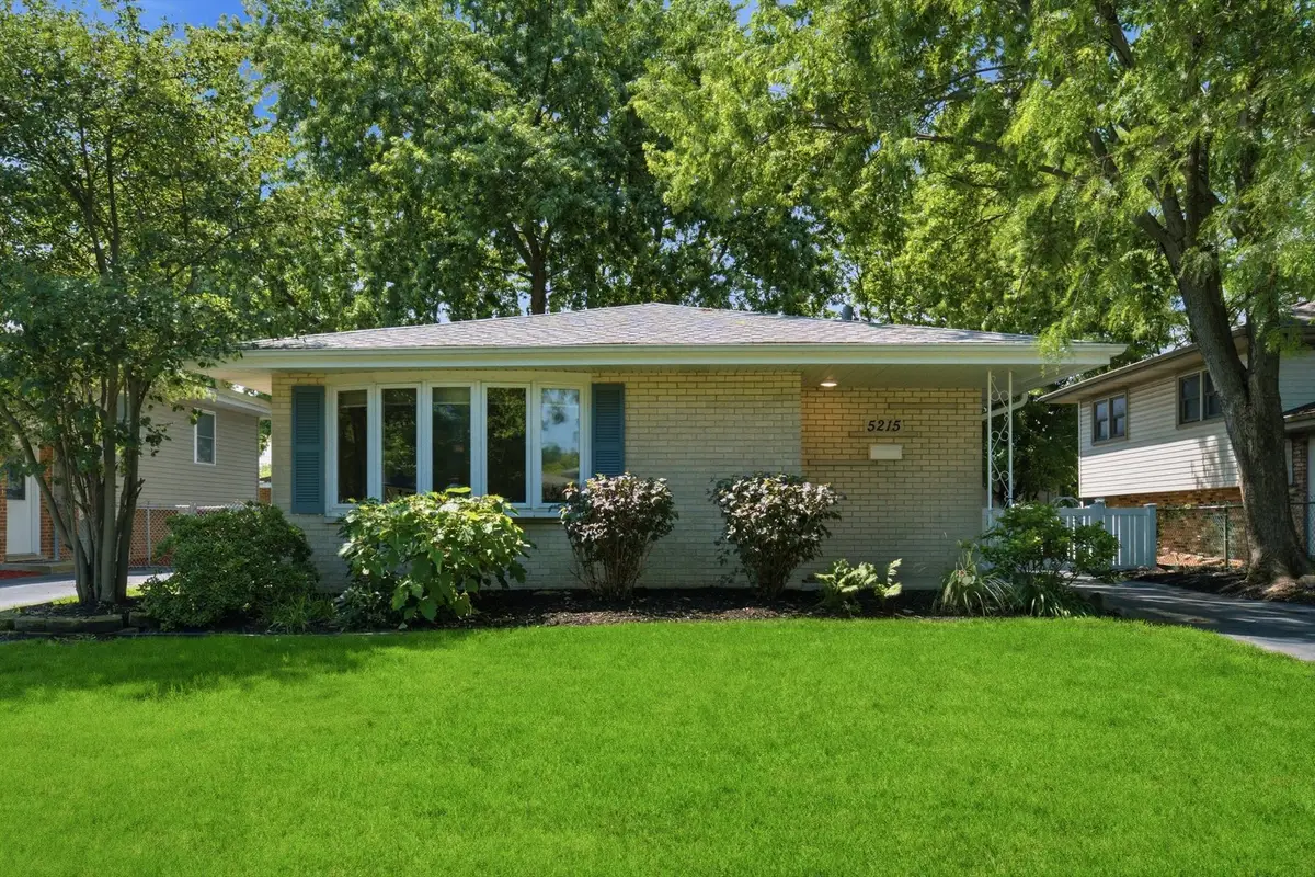 5215 138th Place, Crestwood, IL 60418 - #1