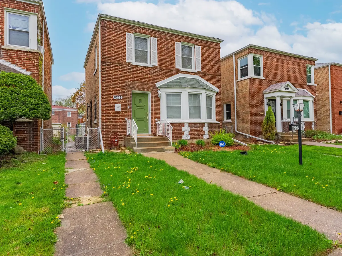 8252 S Calumet Avenue, Chicago, IL 60619 - #1