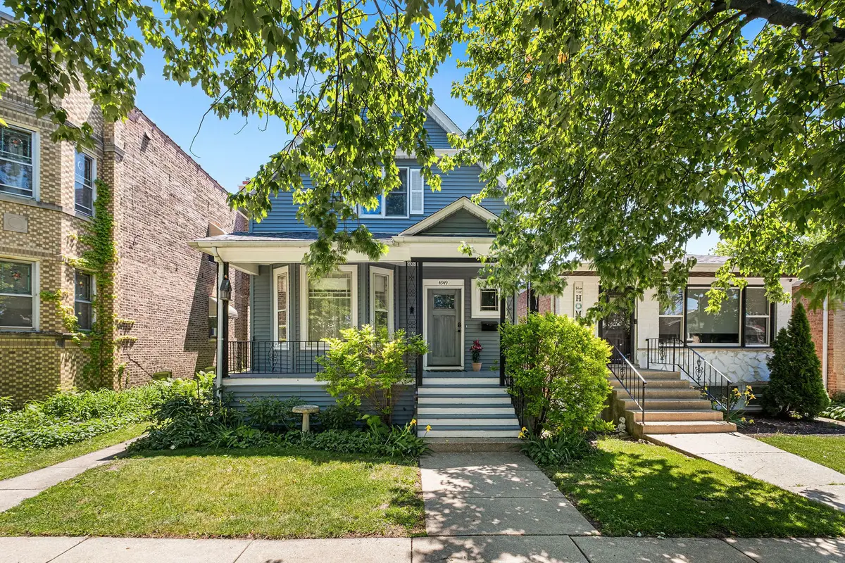 4949 W Winona Street, Chicago, IL 60630 - #1