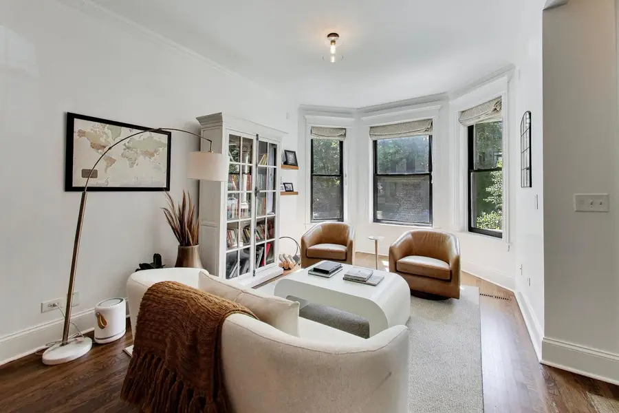 3729 N Magnolia Avenue #1, Chicago, IL 60613 - #2