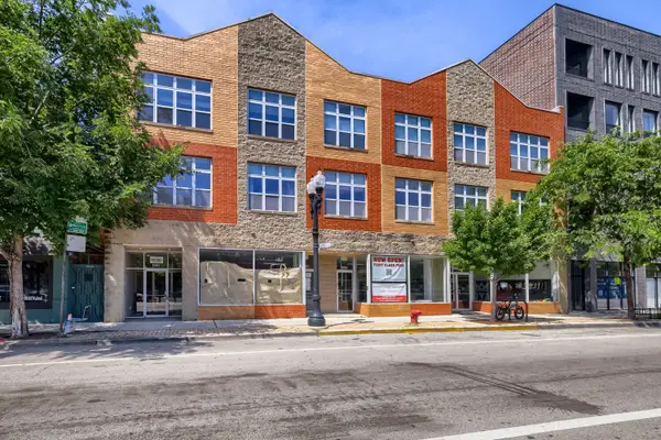 1962 W Lawrence Avenue #204, Chicago, IL 60640