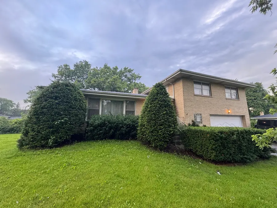 10 E Leon Lane, Prospect Heights, IL 60070 - #2