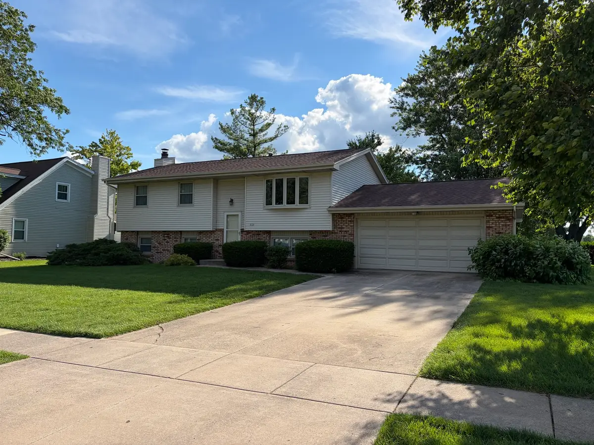 101 S Parkside Road, Normal, IL 61761 - #1