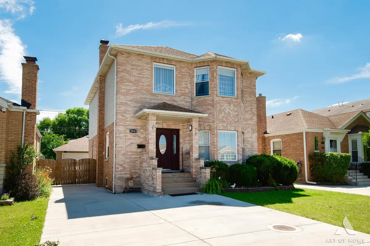 5049 N Neva Avenue, Chicago, IL 60656 - #1