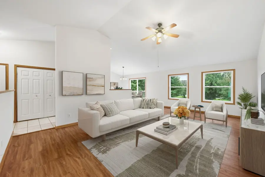 1346 Knolls Avenue S, Dekalb, IL 60115 - #2