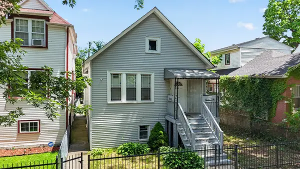 7931 S Muskegon Avenue, Chicago, IL 60617