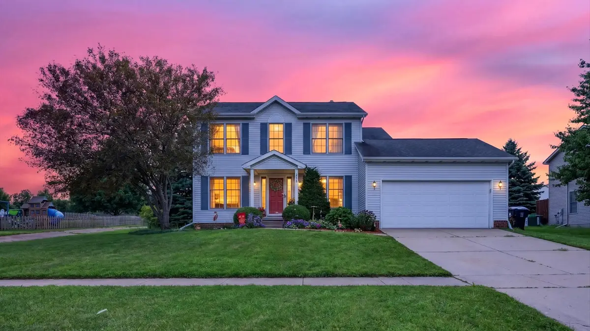2913 Clearwater Avenue, Bloomington, IL 61704 - #1
