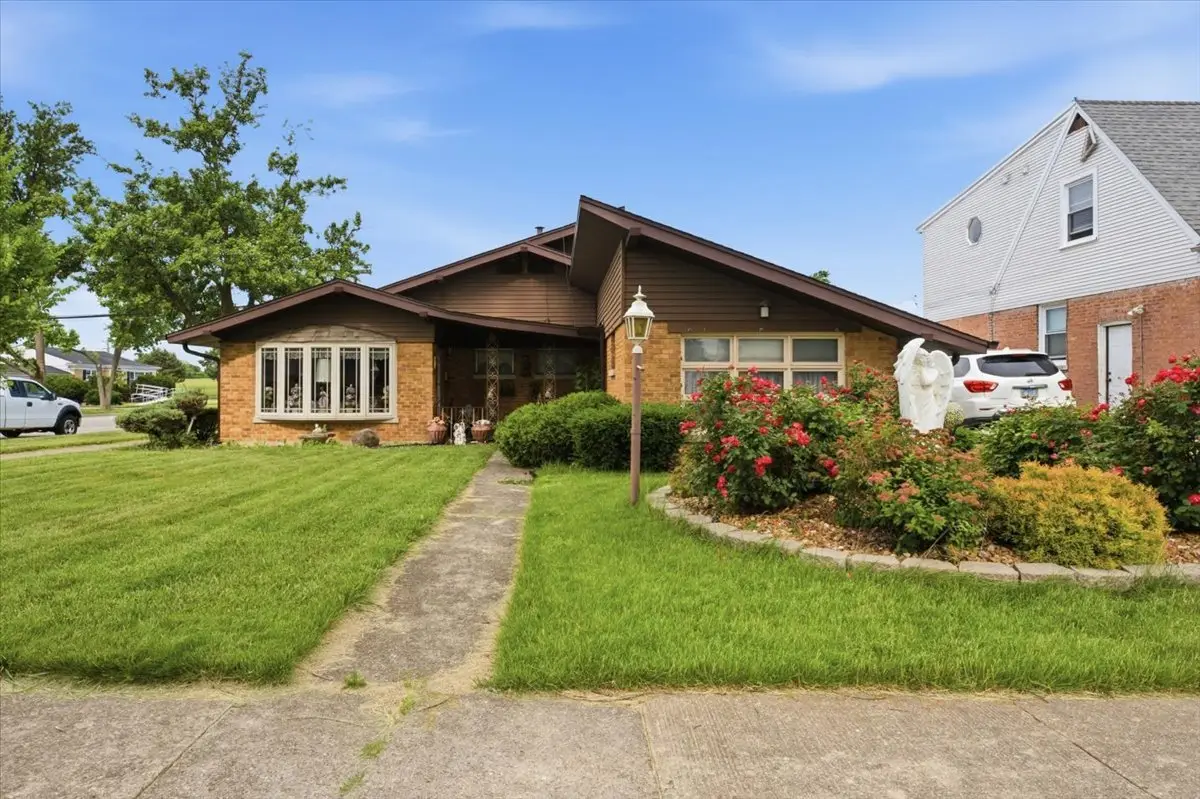 1556 Heidorn Avenue, Westchester, IL 60154 - #1