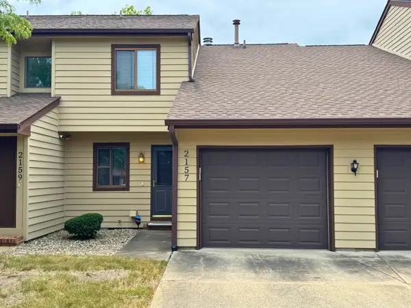 2157 Harbortown Circle #2157, Champaign, IL 61821