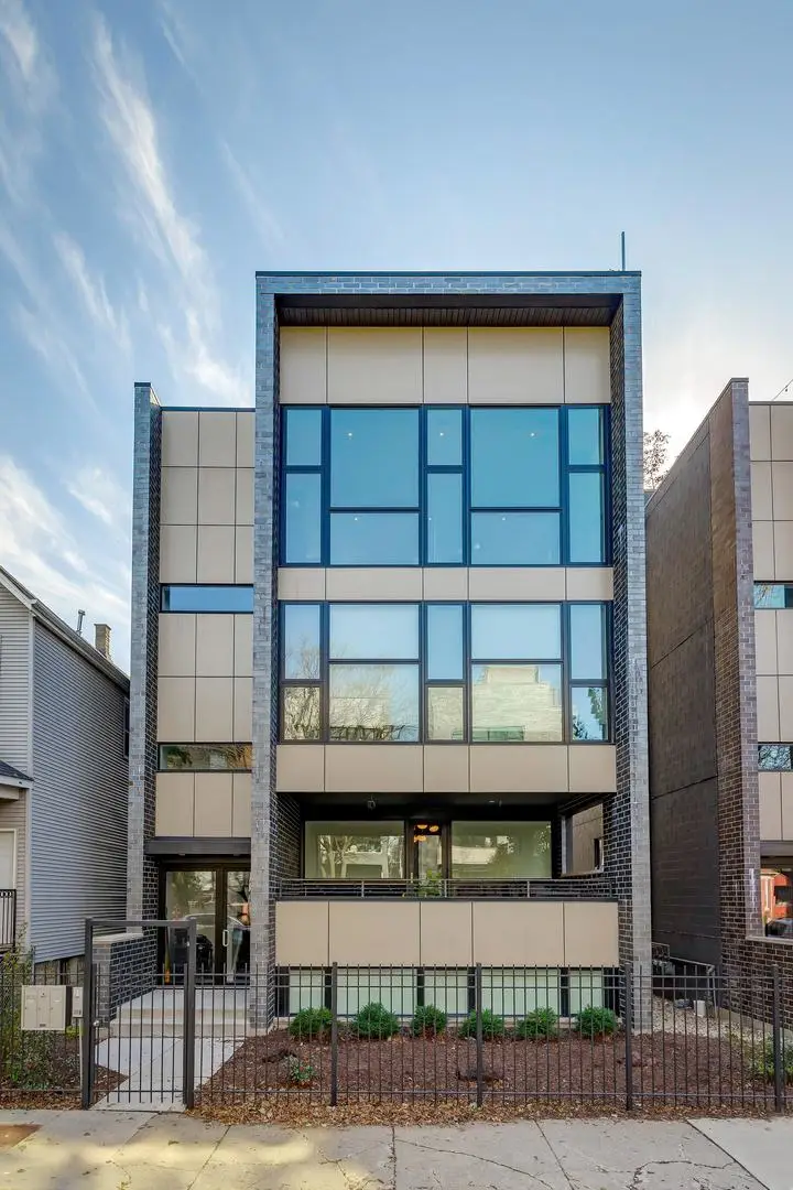 2869 W Lyndale Street #3, Chicago, IL 60647 - #1