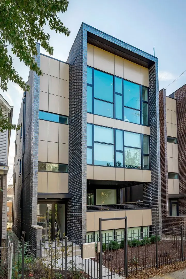 2869 W Lyndale Street #3, Chicago, IL 60647 - #2