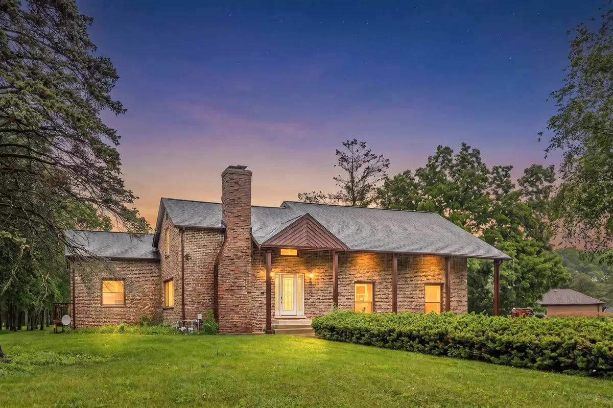 2330 Coach Road, Long Grove, IL 60047 - #1
