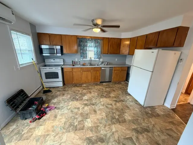 528 King Street, Belvidere, IL 61008 - #2
