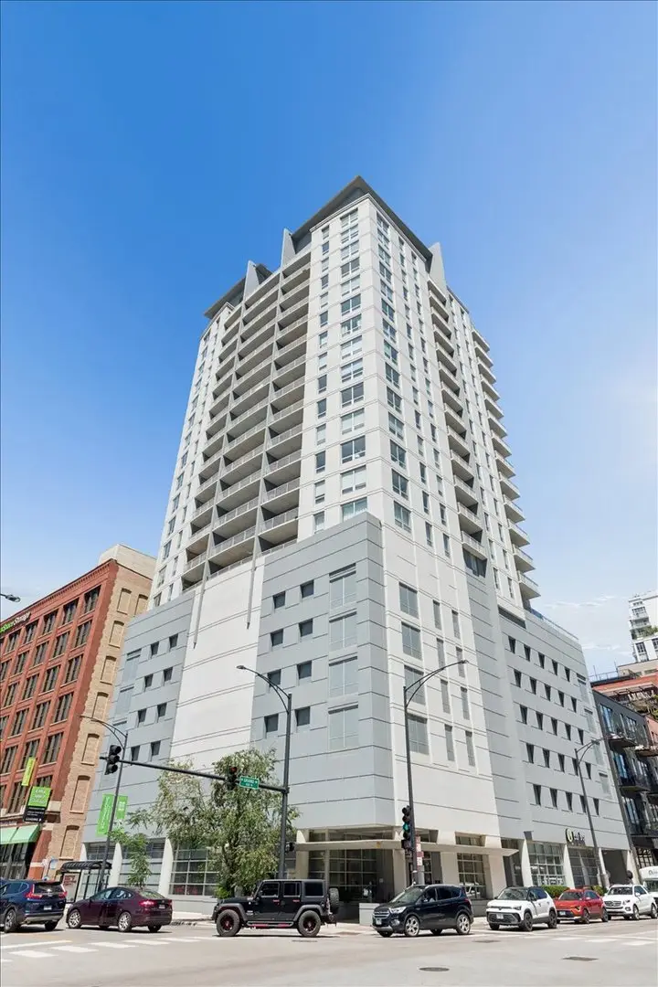 330 W Grand Avenue #1707, Chicago, IL 60654 - #1