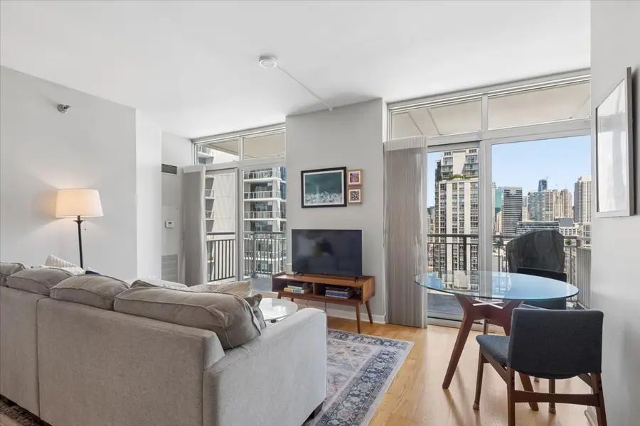 330 W Grand Avenue #1707, Chicago, IL 60654 - #2