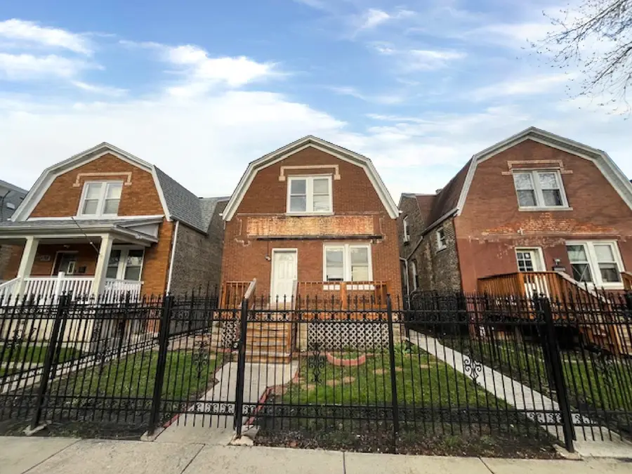 913 N Kedvale Avenue, Chicago, IL 60651 - #2