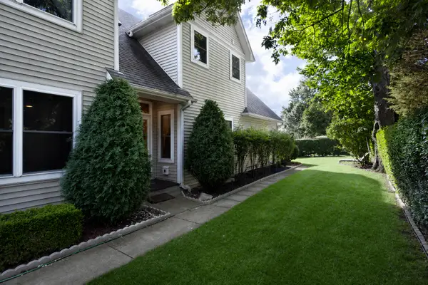 588 Onwentsia Avenue, Highland Park, IL 60035