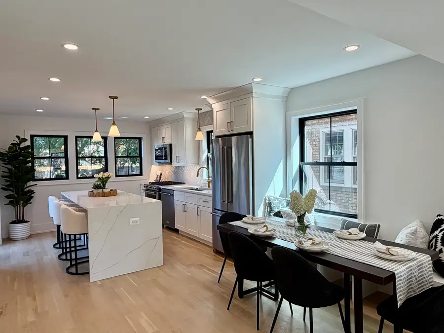 6217 N Leona Avenue, Chicago, IL 60646 - #2