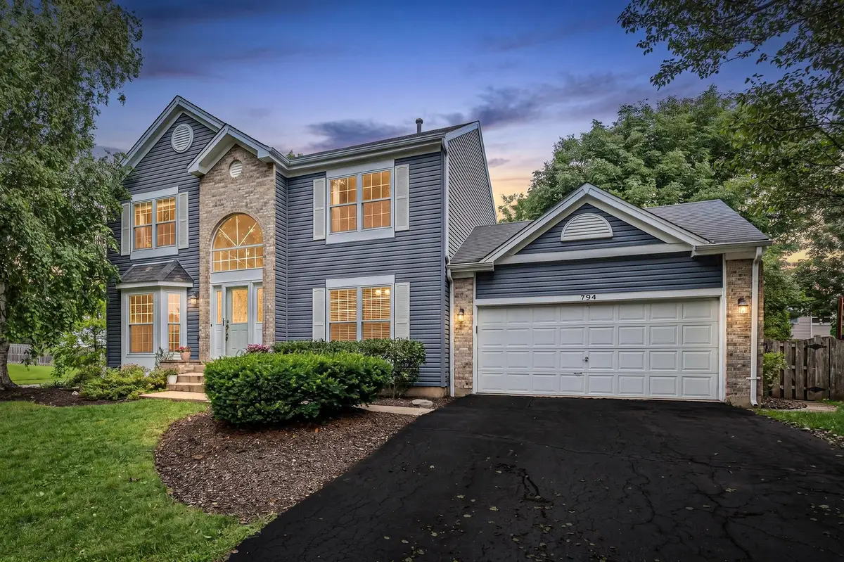 794 White Pine Circle, Lake In The Hills, IL 60156 - #1