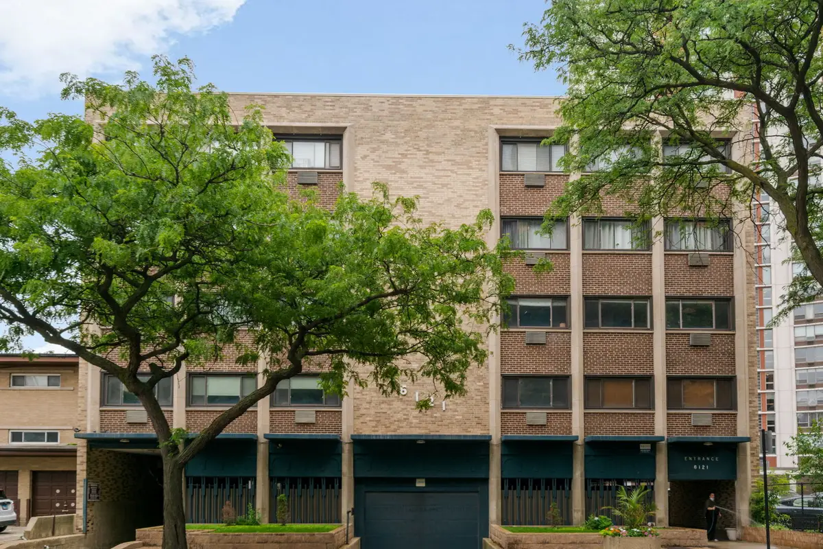 6121 N Sheridan Road #3A, Chicago, IL 60660 - #1