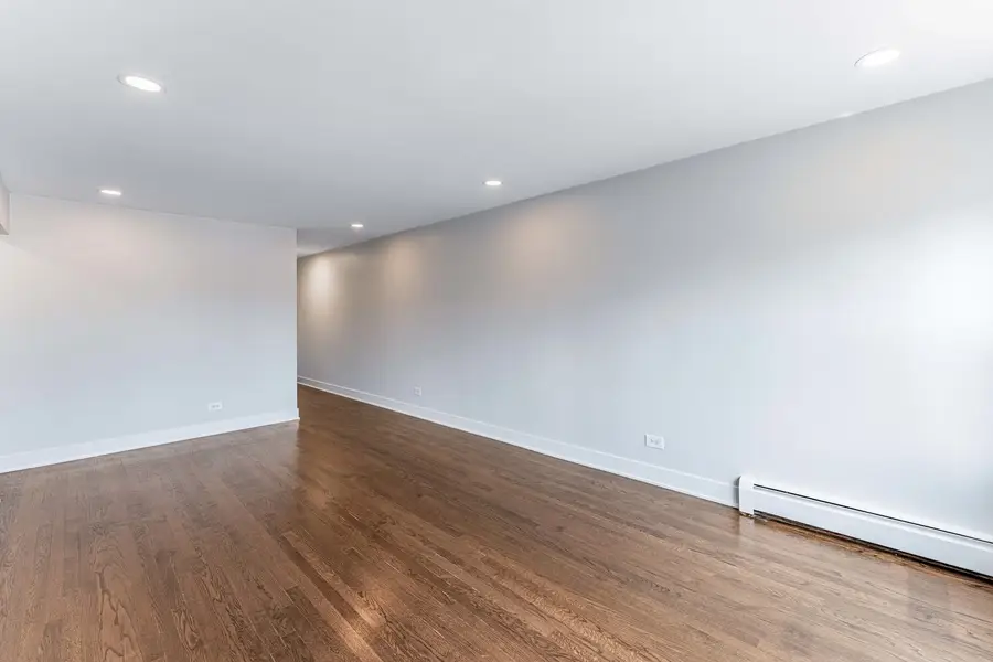 7335 W Fullerton Avenue #1SW, Elmwood Park, IL 60707 - #3
