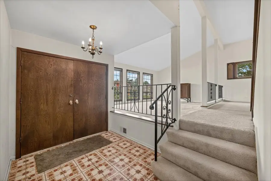 7927 Wilson Terrace, Morton Grove, IL 60053 - #3