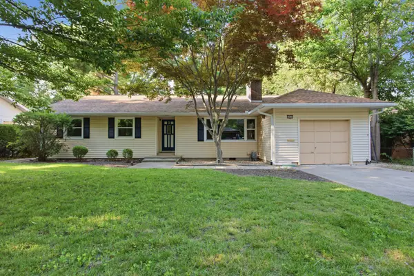 2008 Burlison Drive, Urbana, IL 61801