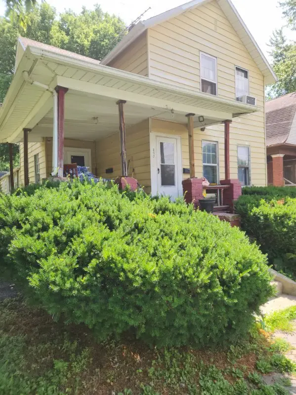 853 N Cedar Street, Galesburg, IL 61401 - #2