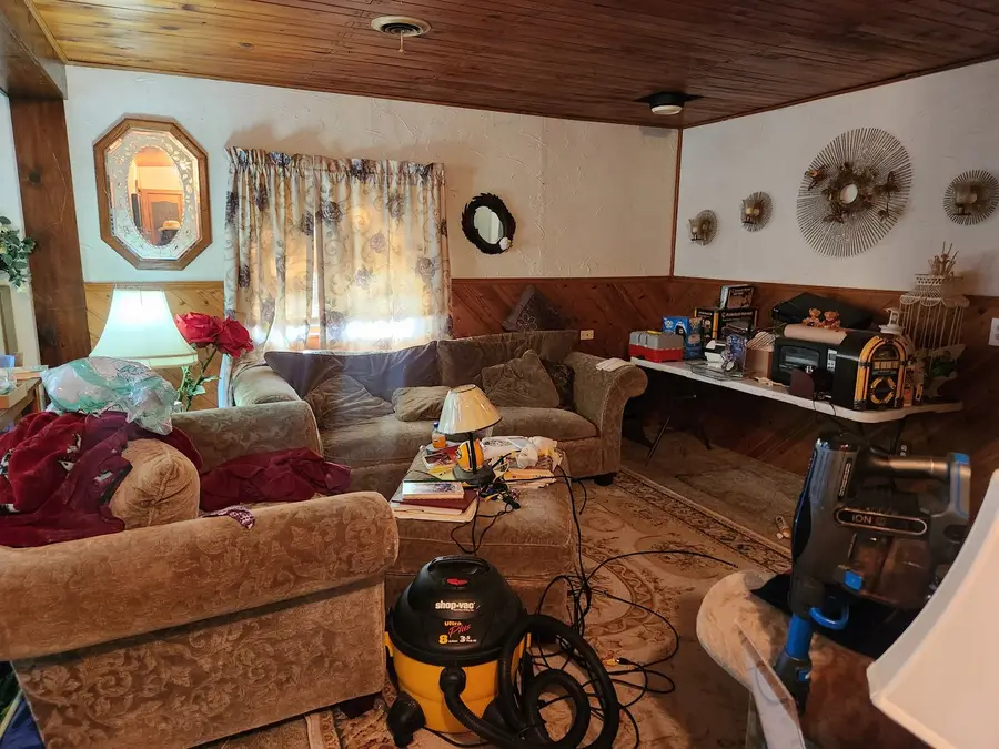 W5244 Oak Tree Lane, Princeton, WI 54968 - #2