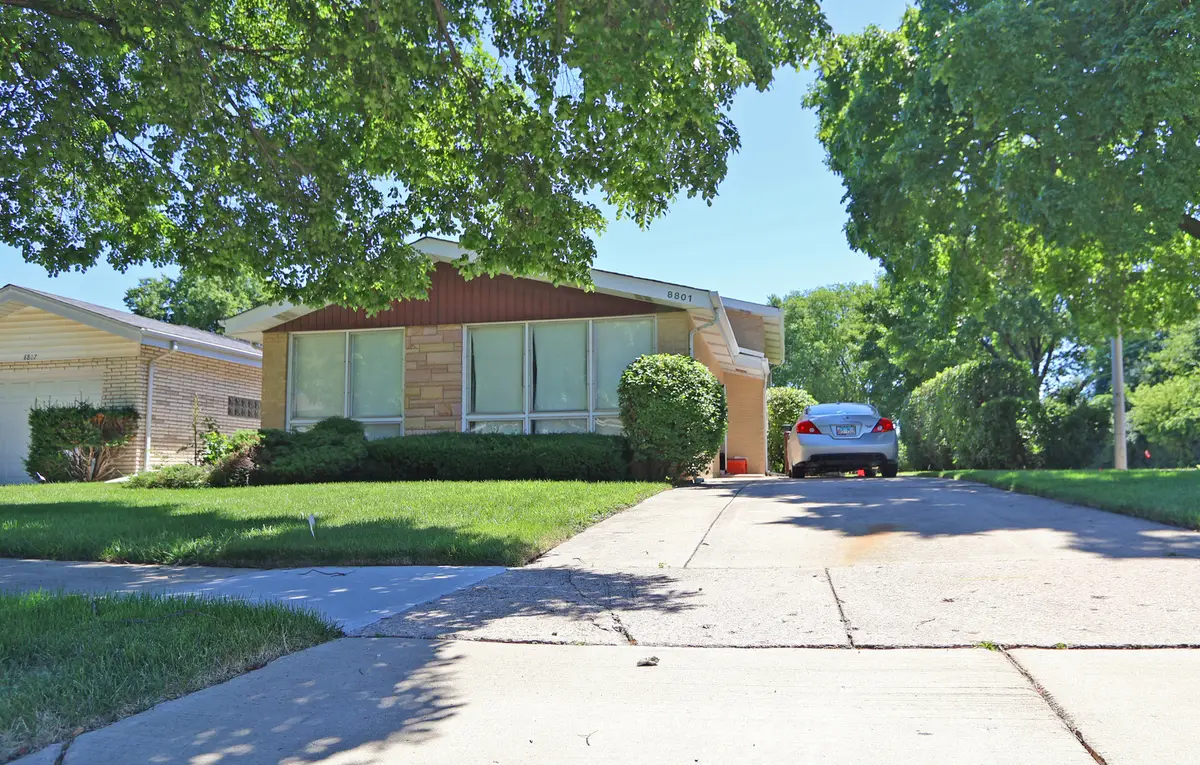 8801 Lowell Terrace, Skokie, IL 60076 - #1