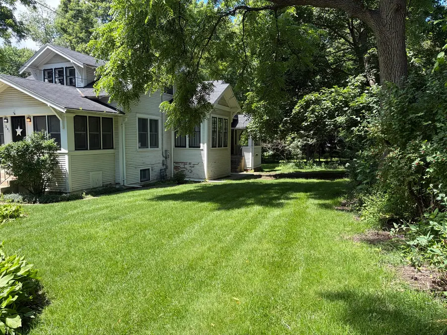 240 Hill Avenue, Glen Ellyn, IL 60137 - #3
