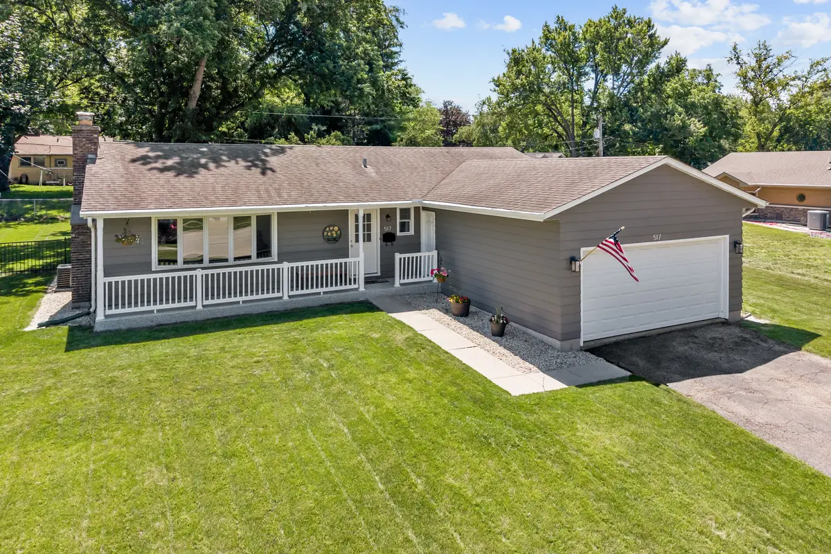 517 S Hubbard Street, Algonquin, IL 60102 - #1