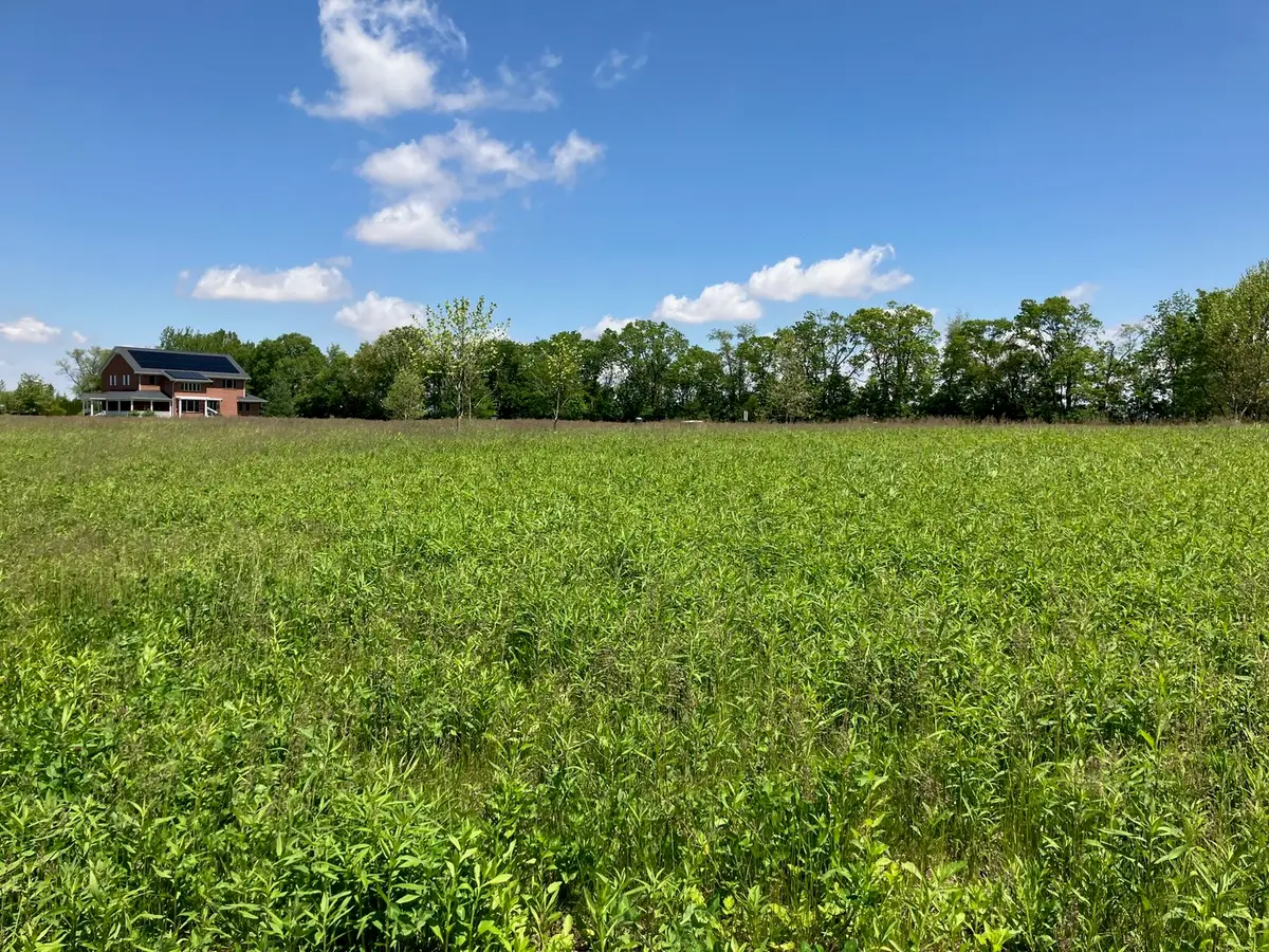 2807 N Brickhouses Road, Urbana, IL 61802 - #1