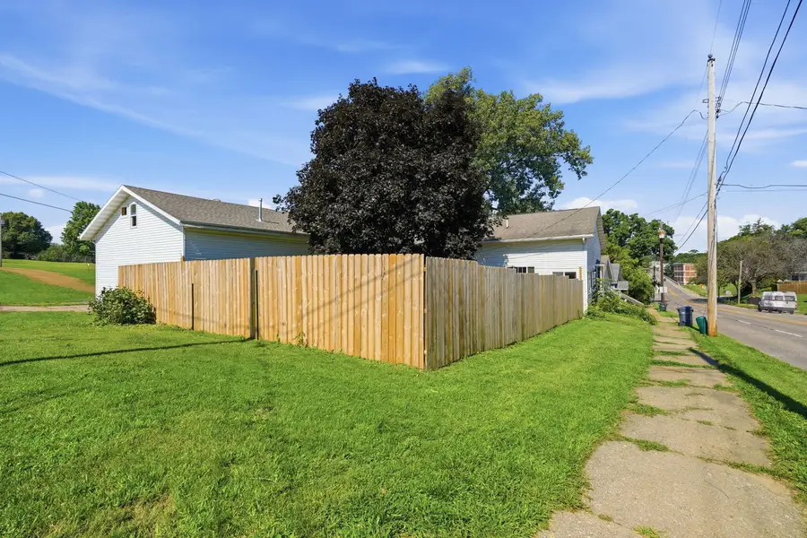 1105 Spring Street, Burlington, IA 52601 - #2