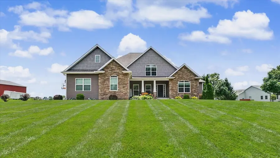 801 Trailblazer Lane, Monticello, IL 61856 - #2