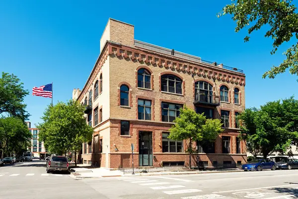 1050 W Hubbard Street #1E, Chicago, IL 60622