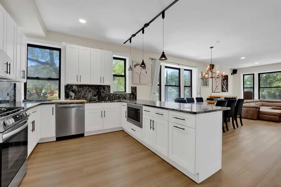 1400 W Flournoy Street, Chicago, IL 60607 - #2