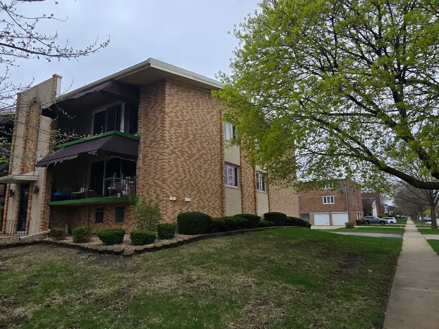 9637 S Keeler Avenue #1E, Oak Lawn, IL 60453 - #3