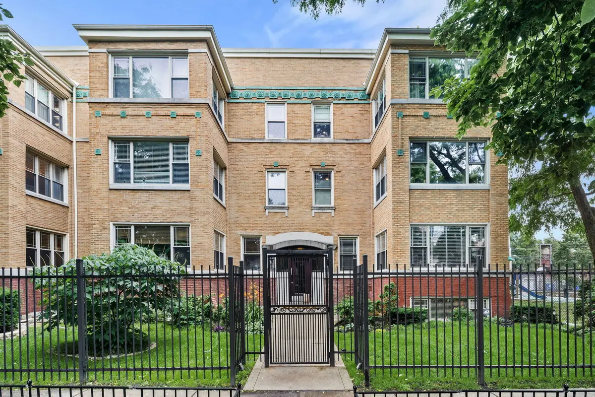 4447 N Magnolia Avenue #2, Chicago, IL 60640 - #1