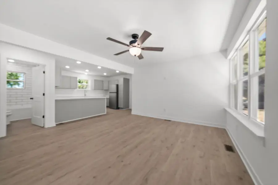 3569 W Egan Road, Leaf River, IL 61047 - #2