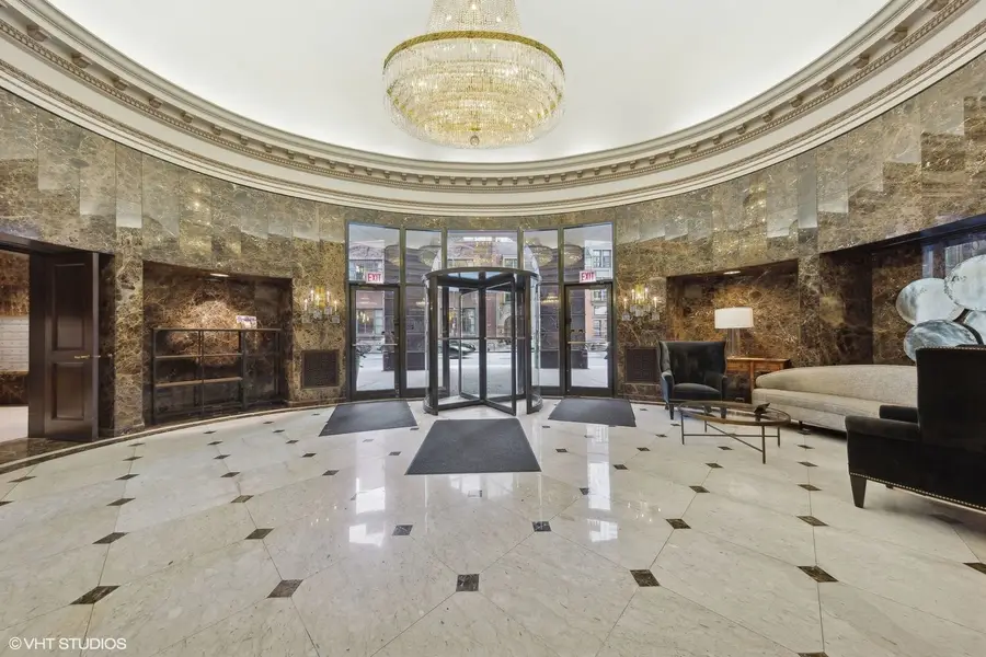 10 E Ontario Street #4207, Chicago, IL 60611 - #3