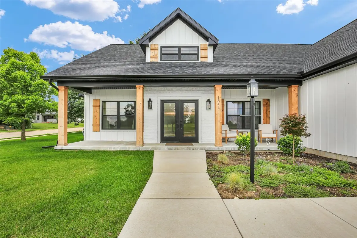 1841 S Stone Creek Boulevard, Urbana, IL 61802 - #1