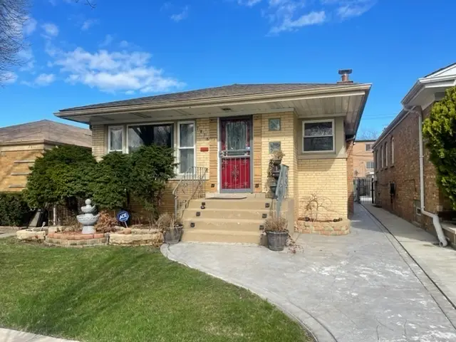 7815 S Sawyer Avenue, Chicago, IL 60652 - #1