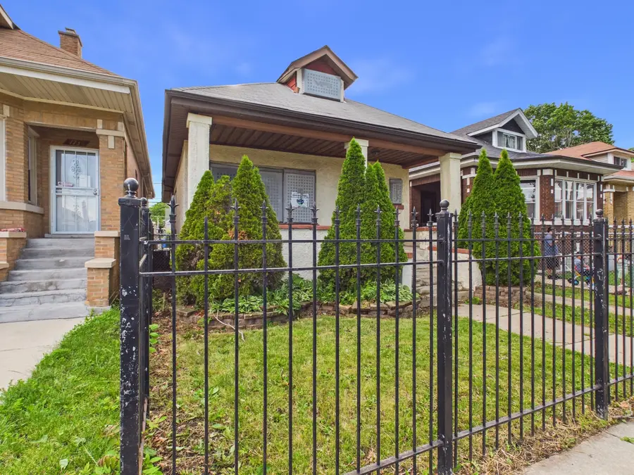 7732 S Winchester Avenue, Chicago, IL 60620 - #3