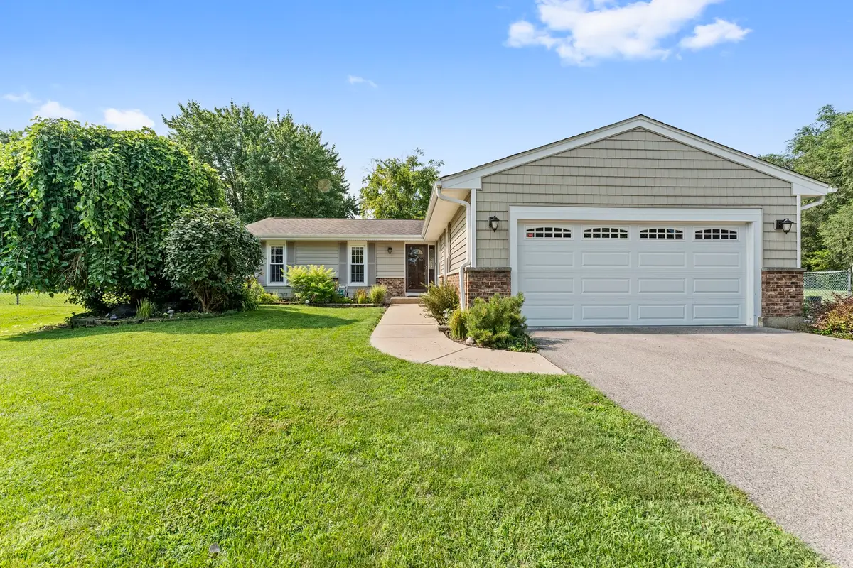 357 Brighton Bay, Roselle, IL 60172 - #1