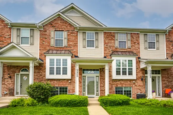 2406 Neubauer Circle #14-3, Lindenhurst, IL 60046