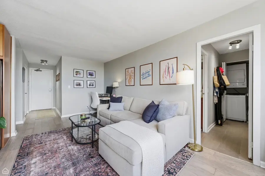 3033 N Sheridan Road #1609, Chicago, IL 60657 - #3