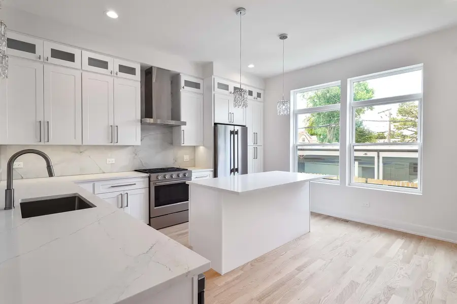 3516 N Central Avenue, Chicago, IL 60634 - #2