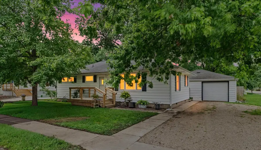 517 Stout Street, Saint Joseph, IL 61873 - #2
