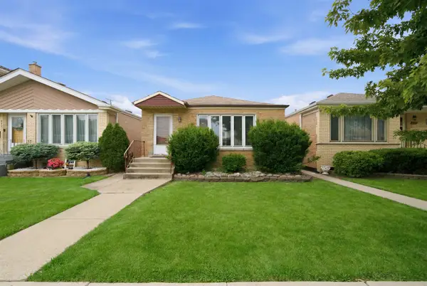 6111 W 55th Street, Chicago, IL 60638